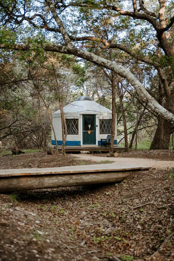 Hotel Lucky Arrow Retreat Dripping Springs Exterior foto