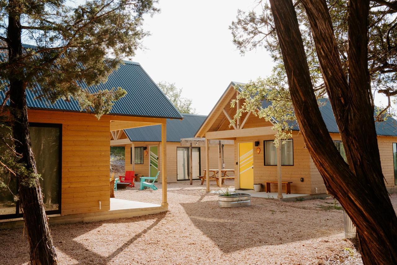 Hotel Lucky Arrow Retreat Dripping Springs Exterior foto
