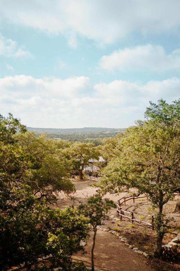 Hotel Lucky Arrow Retreat Dripping Springs Exterior foto