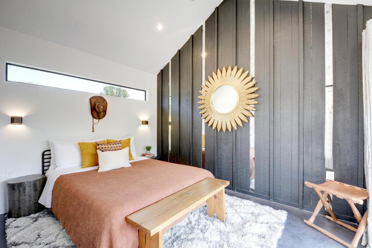 Hotel Lucky Arrow Retreat Dripping Springs Exterior foto